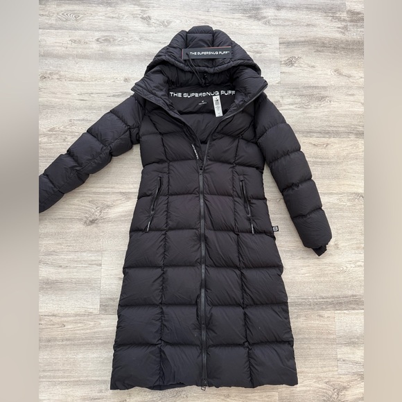 Aritzia SuperSnug Puff™ Long Jacket Black Size M NWT - Picture 5 of 6